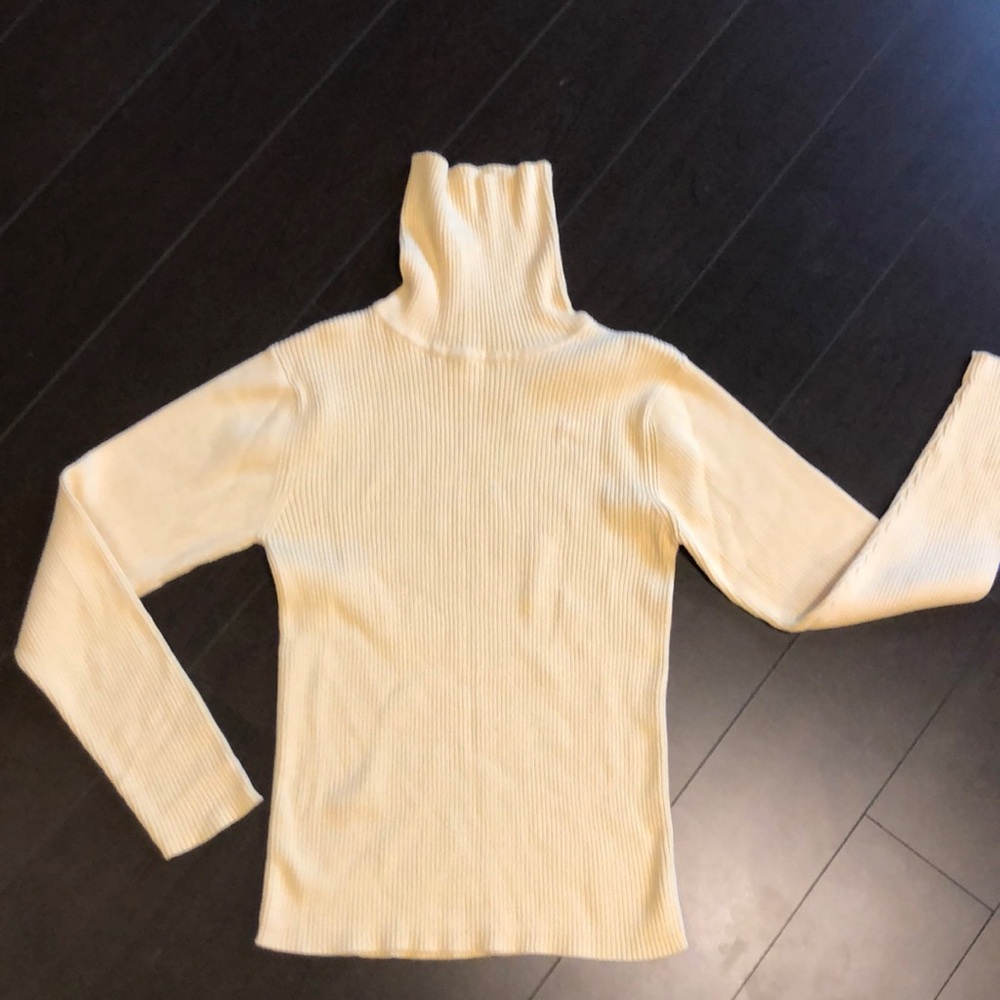 Daniel Hechter 100 percent cotton butter pale  yellow Turtleneck Sweater S